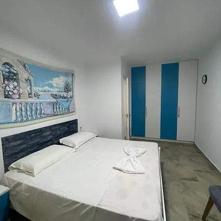 Central Stay Apartment